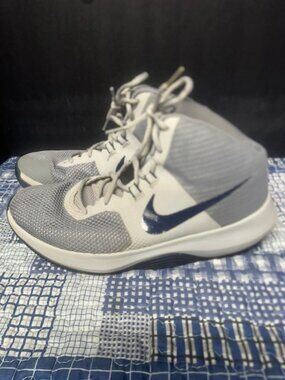 Nike Air Precision Men's Size 9.5